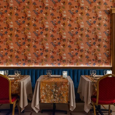 Grand Europa & Restaurant 3*