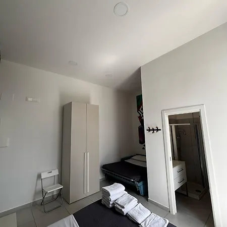 Niki * Neapol