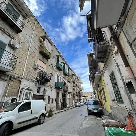 Apartment Charm E Chic Naples