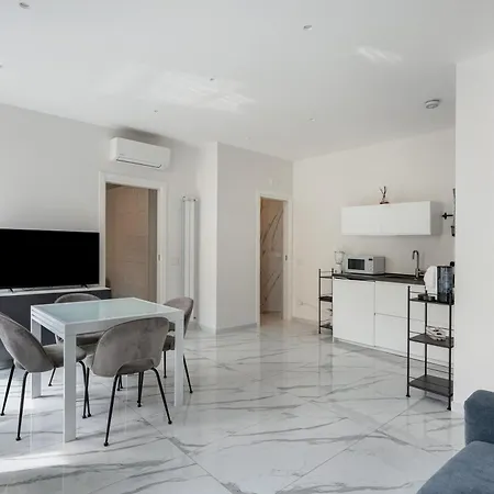 Luxury Lungomare Naples