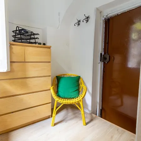 Apartment A' Casarell' E Lell' *