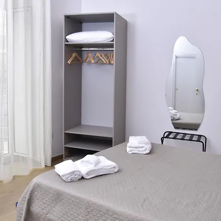Guest house Rivieras House - *
