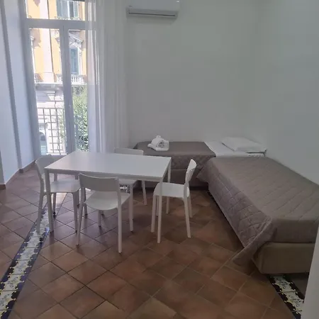 Apartment Neapolis Angioino Naples