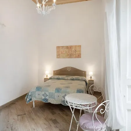 Aparthotel In Pieno Centro Storico