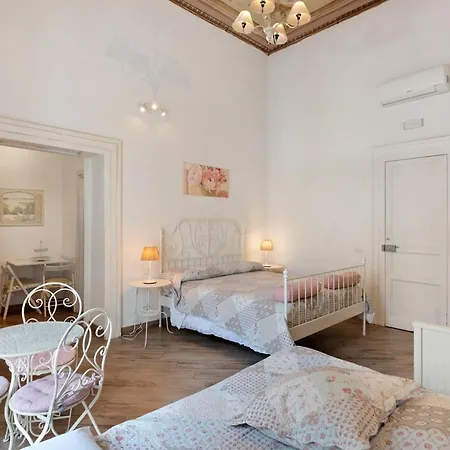 아파트 Aparthotel In Pieno Centro Storico