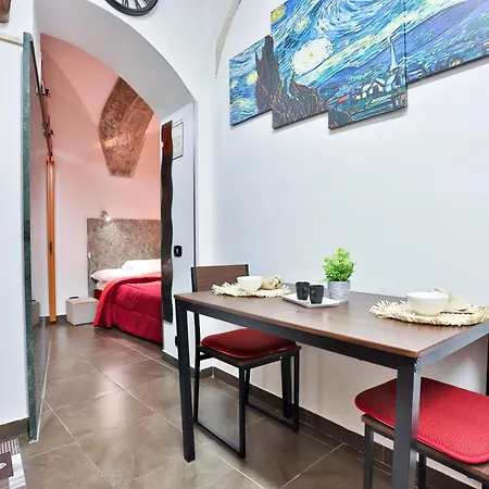 Storico 31 - Tiny & Comfy Apartment
