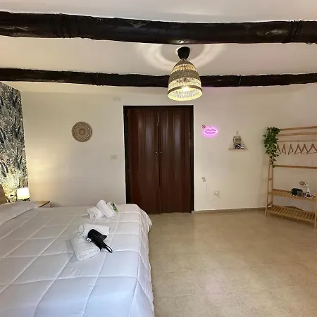 Apartment Duomo - Tribunali In The Historic Center Naples