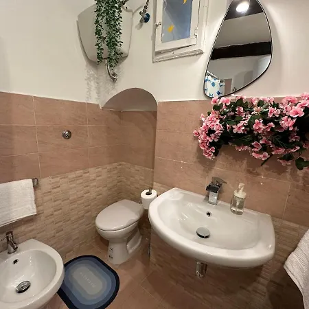Apartment Duomo - Tribunali In The Historic Center