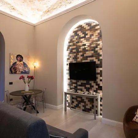 Zentral Apartment Naples