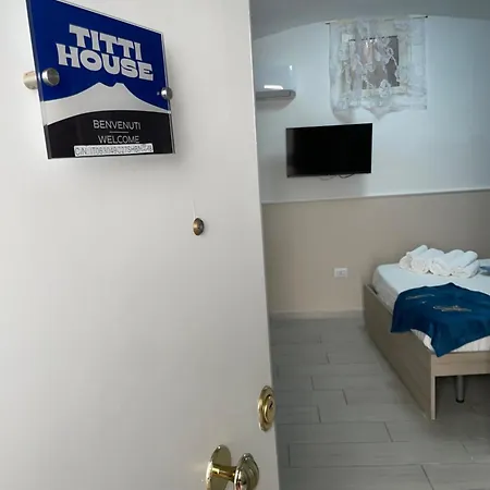 Holiday home Titti House Naples