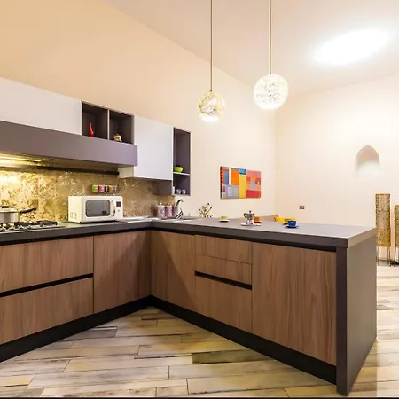 Delta Urban Loft * Naples