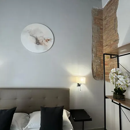 Bed & Breakfast Miluar Relais - Donnaregina Naples