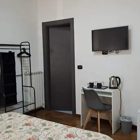 Guest house Royal Poerio