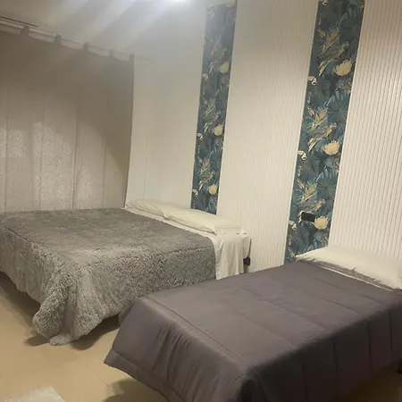Duomo Family House Apartment Naples