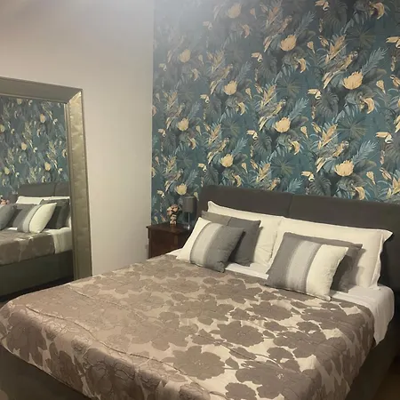 Duomo Family House Apartment Naples