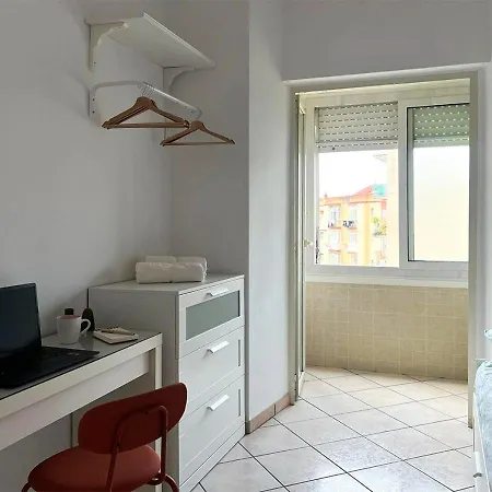Rosemary's House * Naples