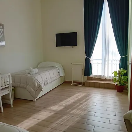 Affittacamere La Terrazza Delle Fate *