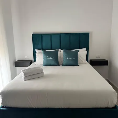 Isabel House Naples