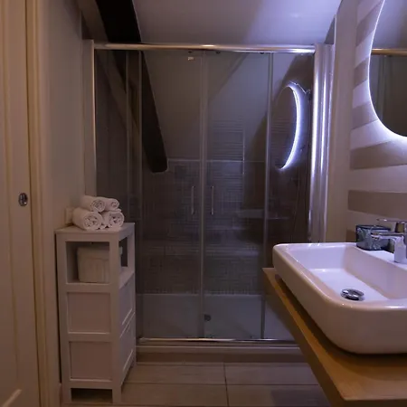 Apartment Les Maisons B Naples
