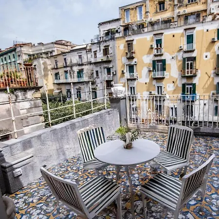 Leone D'autore - Rooftop Centro Storico Affittacamere