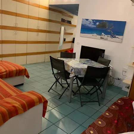 Salita Betlemme House Appartamento Napoli