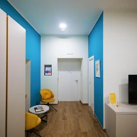 Terminal 1 Apartment