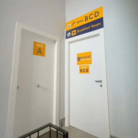Terminal 1 Naples