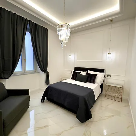 Ferdinando's Apartment Naples