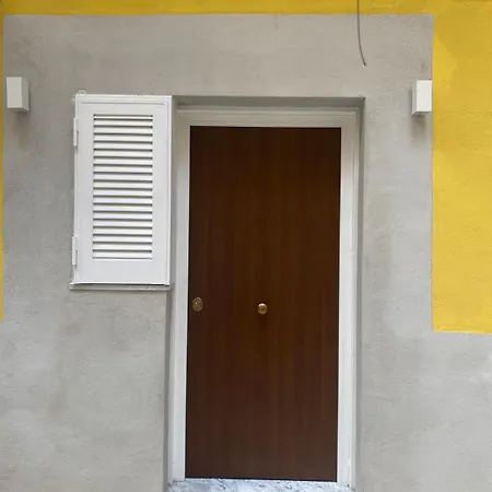 Costa House Apartment