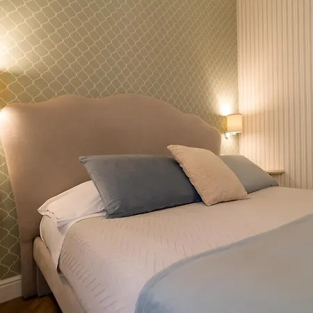 Florita Guest house *