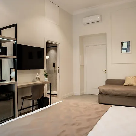 Bed & Breakfast Monteroduni 22 - Chiaia Design Napoli