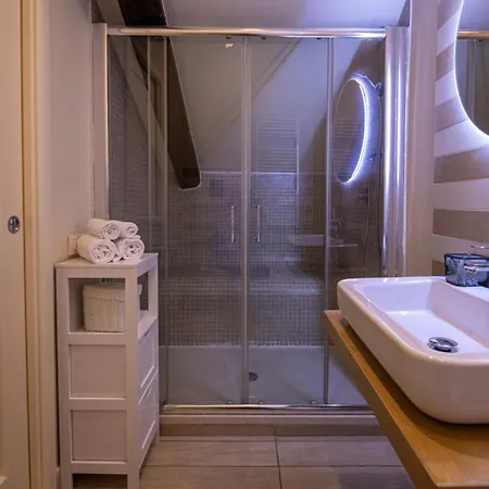Les Maisons B Apartment *