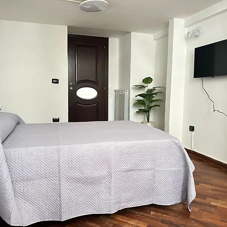 Apartment La Casa Di Linda Naples