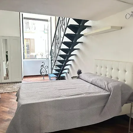 La Casa Di Linda Naples