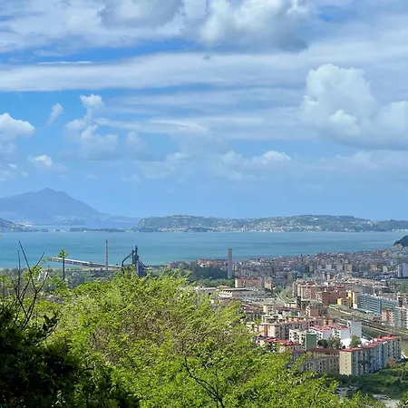 Mia * Naples