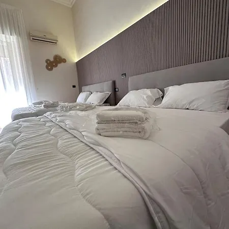 Easy Station Apartment Naples