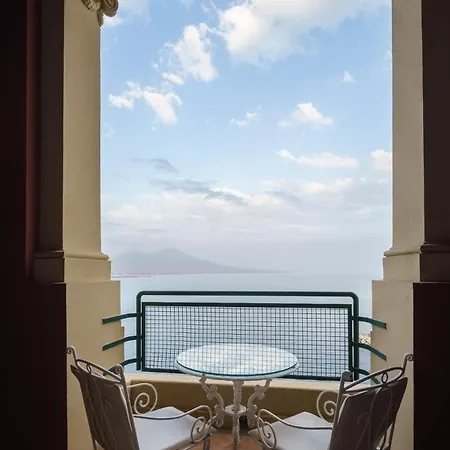 Eurostars Excelsior Νάπολη