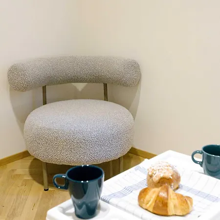 Apartment Real Passeggio - Dimore Partenopee *