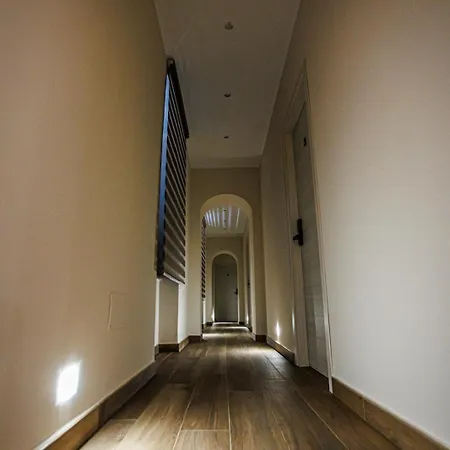 Residenza Cavour Naples