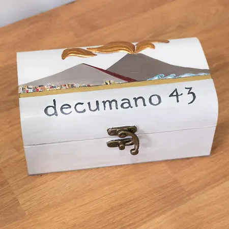 Decumano 43 Naples