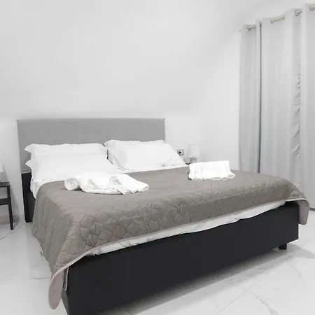 House Franco -nel Cuore Dei Spagnoli A