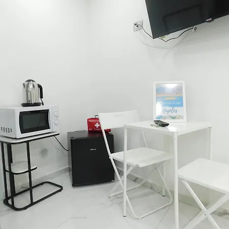 Apartment House Franco -nel Cuore Dei Spagnoli A *