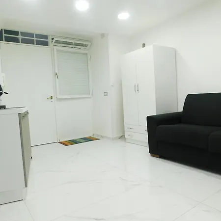 House Franco -nel Cuore Dei Spagnoli A