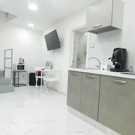 House Franco -nel Cuore Dei Spagnoli A Apartment