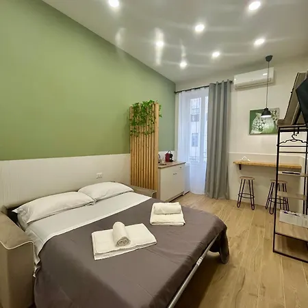 Center House Mery&ines Pensjonat