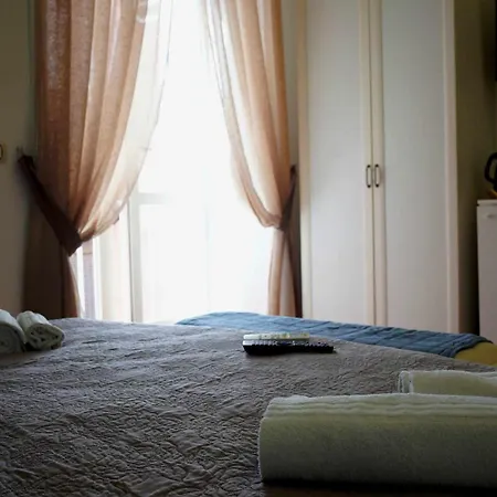 Bed & Breakfast Queen 20 Luxury Duomo Naples