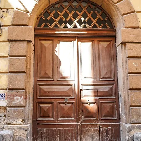 Dimora Cariati Naples