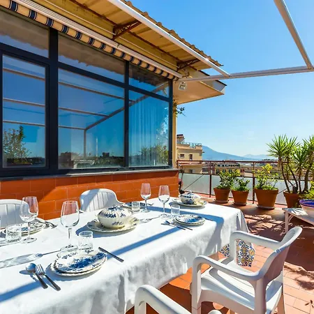 Terrazza 30 By Napoliapartments Apartamento