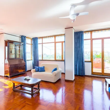 Terrazza 30 By Napoliapartments Apartamento