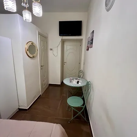 Mariafrancesca Homestay Naples
